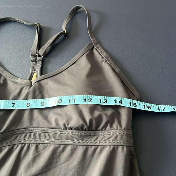 Athleta Shorebreak Gray Activewear Swim Athletic Dress Built In Bra Size M - Picture 8 of 14